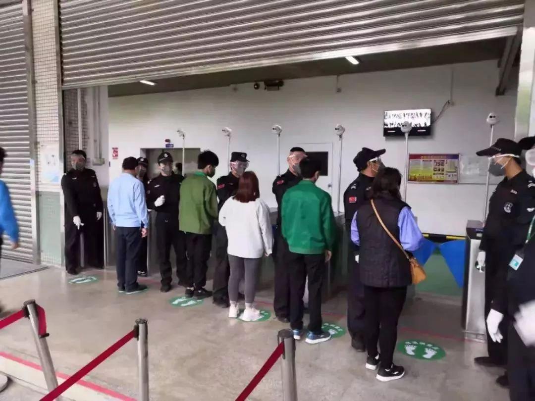 中山依顿最新招聘信息揭秘，小巷特色小店的人才招募动向