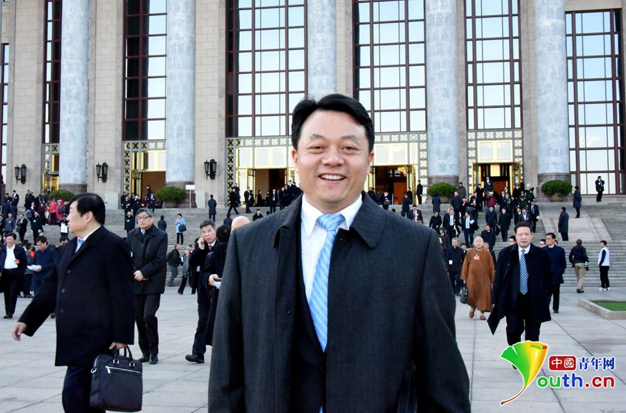 团中央傅振邦最新动态，力量在变化中成长，自信在学习中闪耀