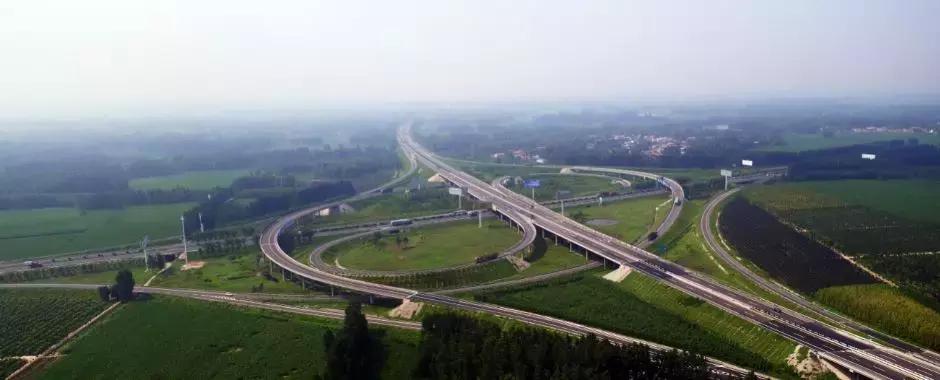 德郓高速公路最新动态，影响与观点分析