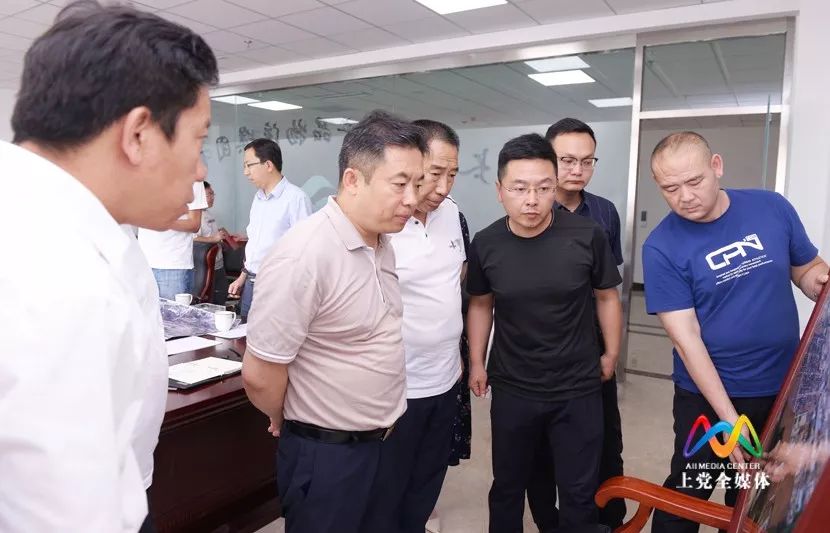 小店区区委书记最新,小店区区委书记的日常趣事与温情纽带