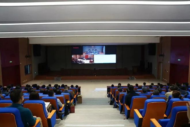 最新贪腐动态报道