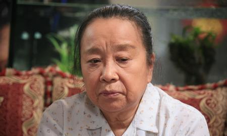 李明启年龄揭秘，与小巷独特小店的故事