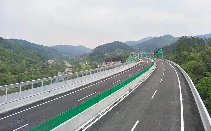 沪蓉高速最新收费标准详解及查询指南