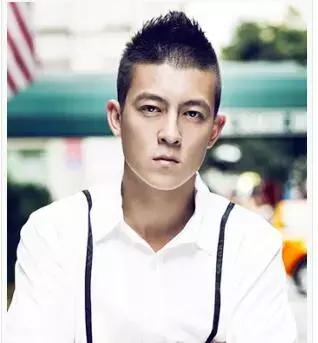 最新发型图男